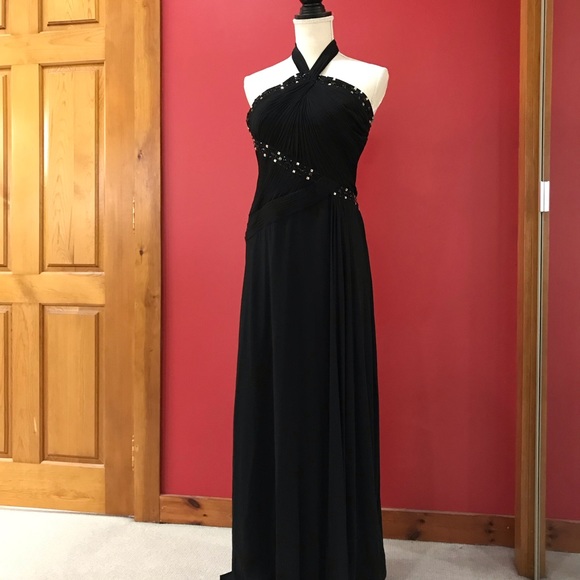 Ball gown dress - Picture 10 of 15